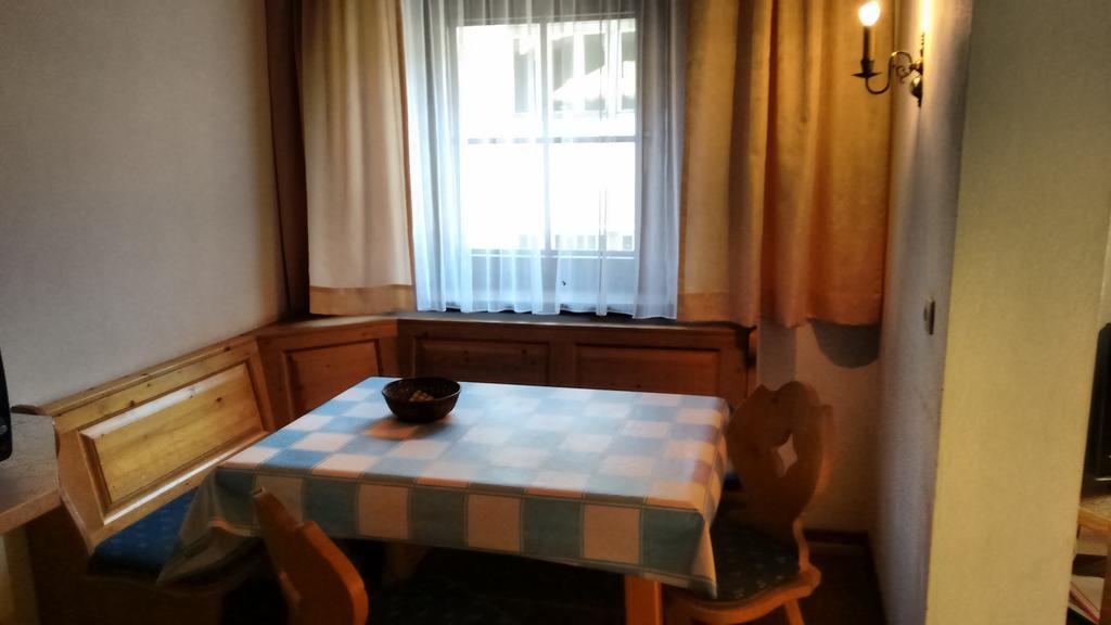 Appartements Weisses Rossl Sillian Exterior foto